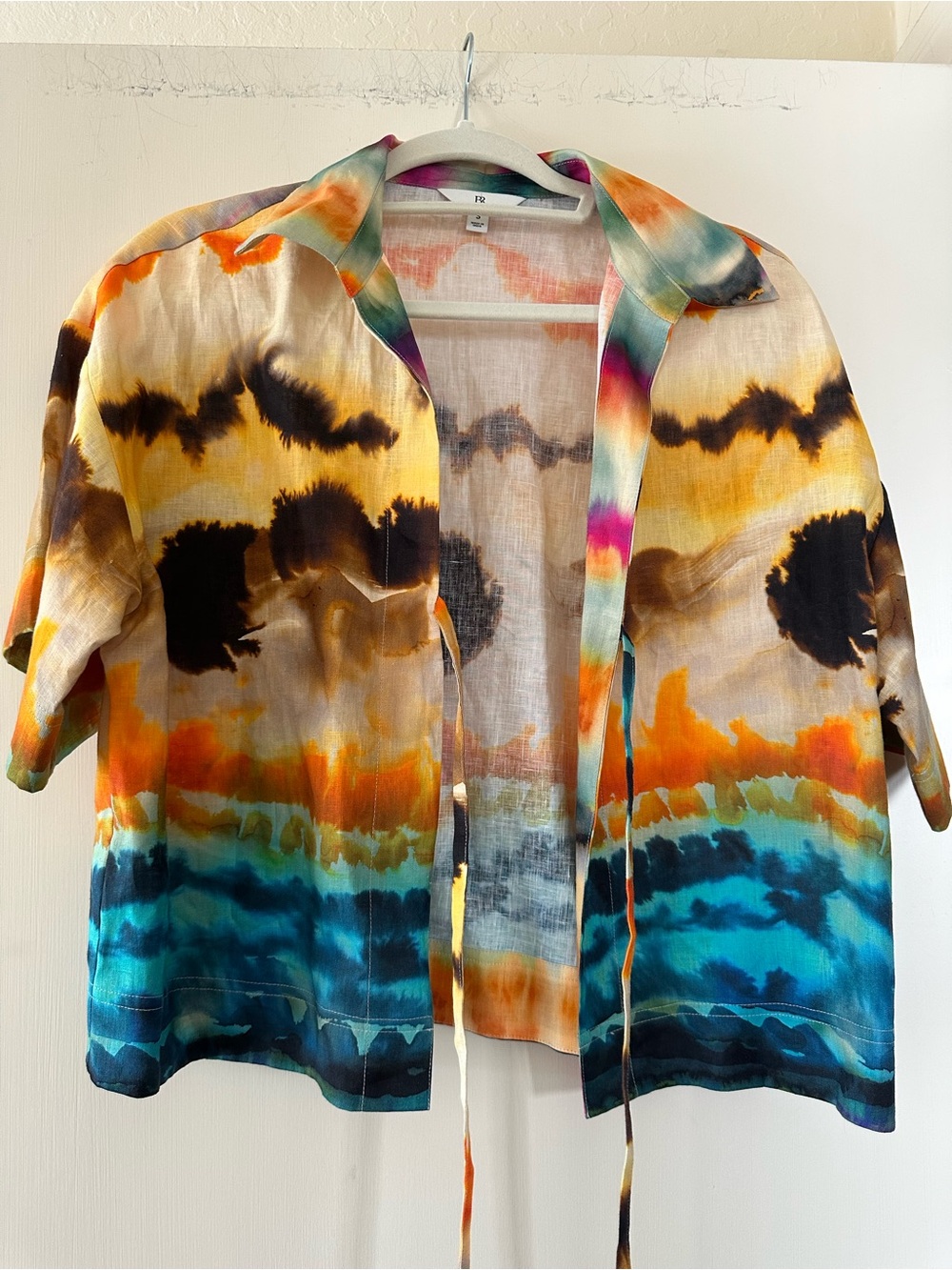 Vibrant Tie-Dye Short Sleeve Shirt